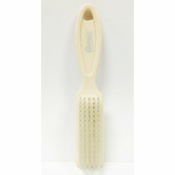 Annie: Nail Brush with Handle #2930